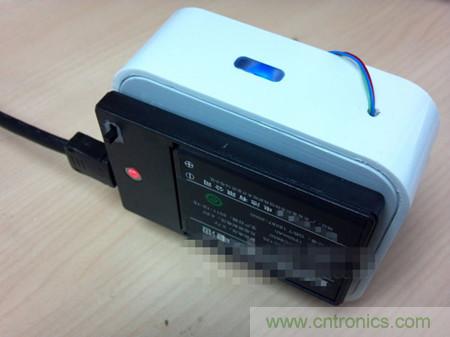 DIY:自制自帶電池供電的無線路由器