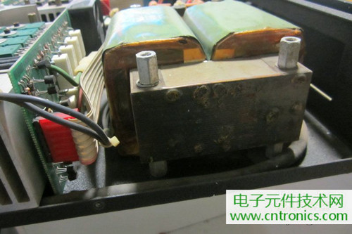 用料很給力！專業(yè)后級(jí)功放美國(guó)高峰FA1201拆解
