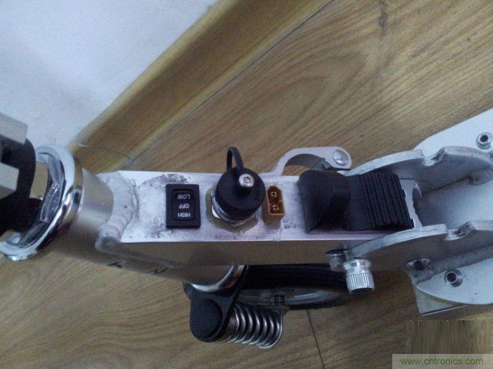能工巧匠！DIY屬于你的電動滑板車！