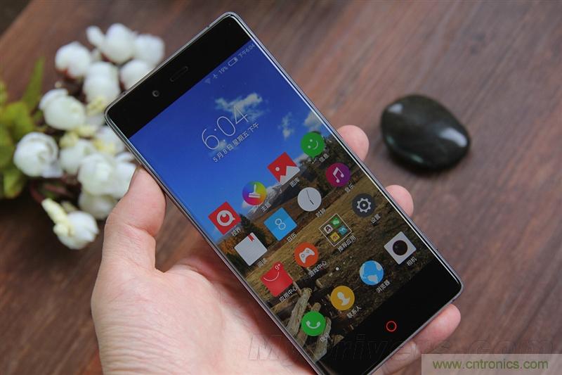 無邊框的 nubia Z9 ，一款既有驚喜，又有驚艷的智能手機(jī)